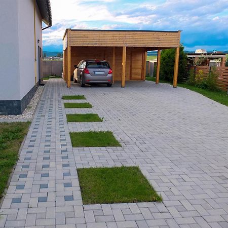 Vila Tiesnava Slovensky Raj ฮราบูชิเซ ภายนอก รูปภาพ