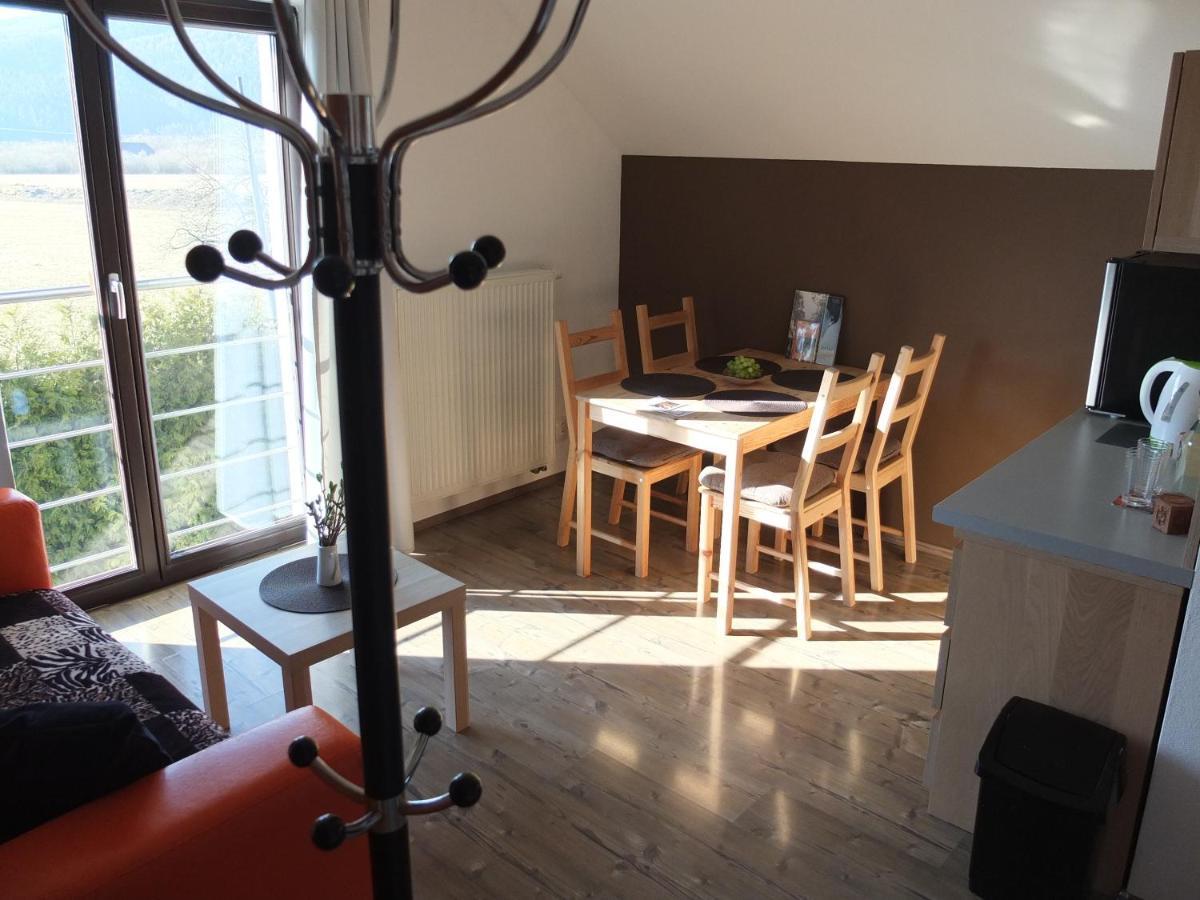 Vila Tiesnava Slovensky Raj ฮราบูชิเซ ภายนอก รูปภาพ